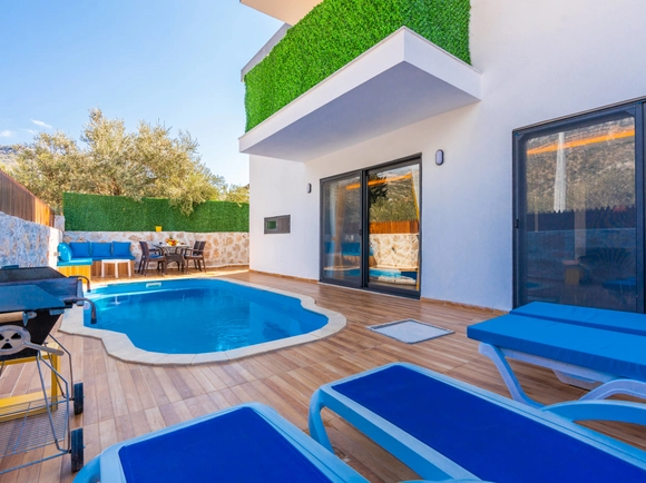  gece  -  Kasım
  | Kalkan Ulugöl'de Isıtmalı Kapalı Havuzlu Romantik Villa Tatili 