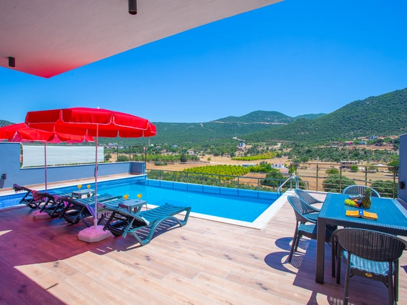  gece  -  Kasım
  | Kaş Bayındır'da Doğa Manzaralı, Korunaklı Muhafazakar Villa