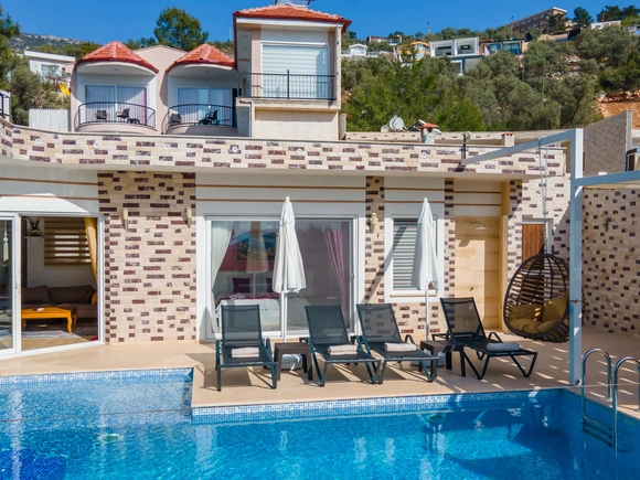  gece  -  Kasım
  | Kalkan Akbel Villa: Doğa Manzaralı, Jakuzili, Korunaklı Havuzlu, 4 Kişilik