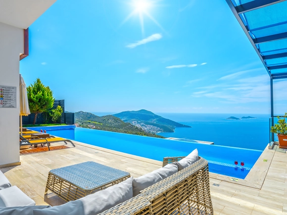  gece  -  Kasım
  | Kalkan Kördere'de Deniz Manzaralı 8 Kişilik Aile Villası: Çocuk Havuzlu ve Jakuzili
