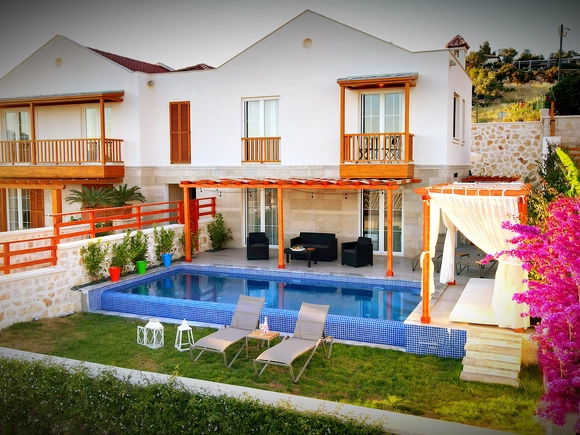  gece  -  Kasım
  | Kalkan İncebel Villa (4 Kişilik, Deniz Manzaralı, Jakuzili, Özel Havuzlu, Site)