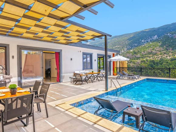  gece  -  Kasım
  | Kalkan İslamlar Muhafazakar Villa (4 Kişilik, Korunaklı Havuzlu, Jakuzili Seçenekli)
