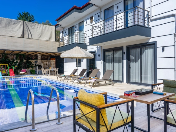  gece  -  Kasım
  | Patara'da Lüks Doğa Villası: Hamam, Sauna, Sinema Odası ve Isıtmalı Havuz ile 4 Kişilik Rüya Tatil