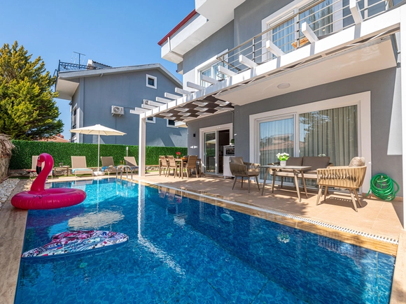  gece  -  Kasım
  | Fethiye Ovacık Lüks Villa (9 Kişilik, Bahçeli, Jakuzili Seçenekli, Plaja Yakın)