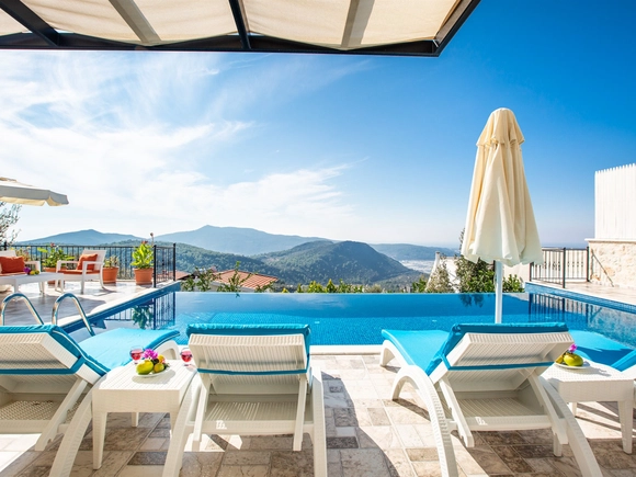  gece  -  Kasım
  | Kalkan Üzümlü'de Jakuzili Doğa Manzaralı Muhafazakar Villa Tatili