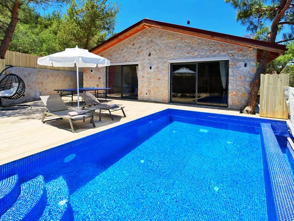  gece  -  Kasım
  | Kalkan Yeşilköy'de Balayı İçin Tasarlanmış Doğa İçinde Villa