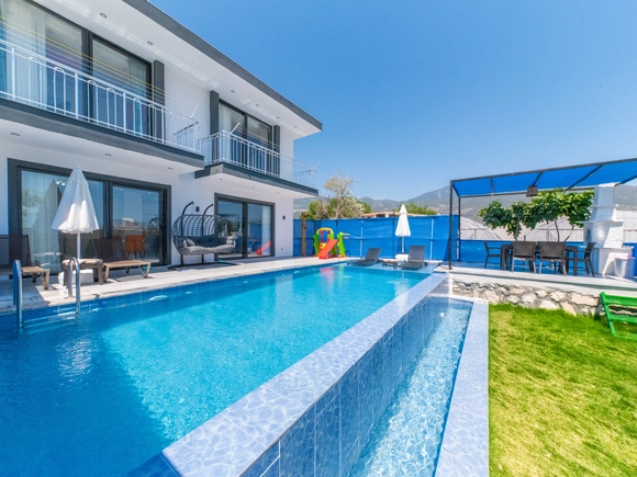  gece  -  Kasım
  | Antalya Kalkan Bölgesinde Muhafazakar Havuzlu ve Jakuzili 4 Kişilik Villa