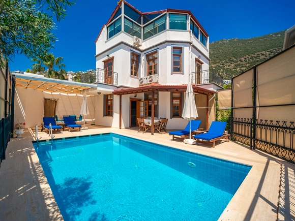  gece  -  Kasım
  | Kalkan Kızıltaş'ta Rüya Gibi Bir Villa Tatili