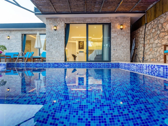  gece  -  Kasım
  | Kalkan Yeşilköy’de Jakuzili ve Korunaklı Özel Havuzlu Villa