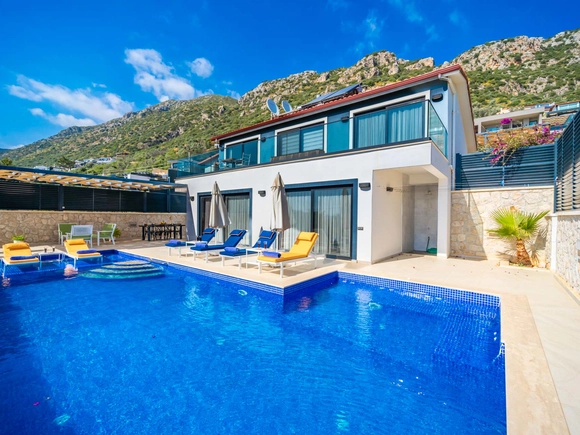  gece  -  Kasım
  | Kalkan Kördere’de Kapalı Isıtma Havuzlu ve Deniz Manzaralı Villa