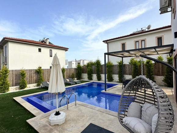  gece  -  Kasım
  | Kaş Çukurbağ'da Özel Havuzlu 4 Kişilik Kiralık Villa