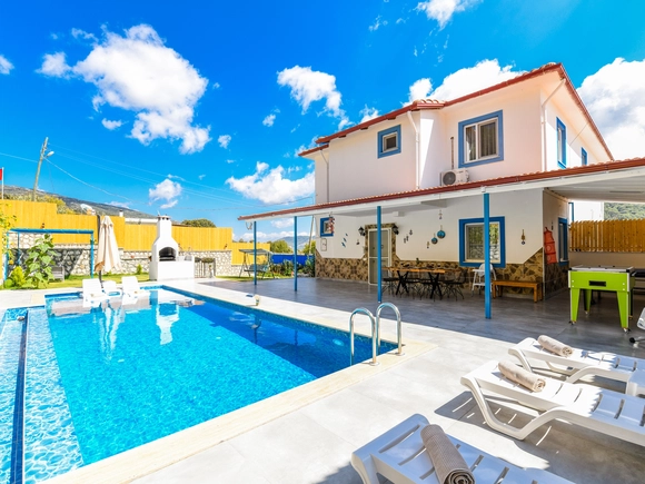  gece  -  Kasım
  | Kalkan Sarıbelen Muhafazakar Villa (6 Kişilik, Jakuzili, Doğa İçinde)