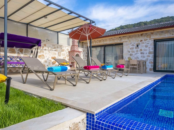  gece  -  Kasım
  | Antalya Kalkan Sarıbelen'de Doğanın Kalbinde Özel Havuzlu Jakuzili Lüks Tatil Deneyimi