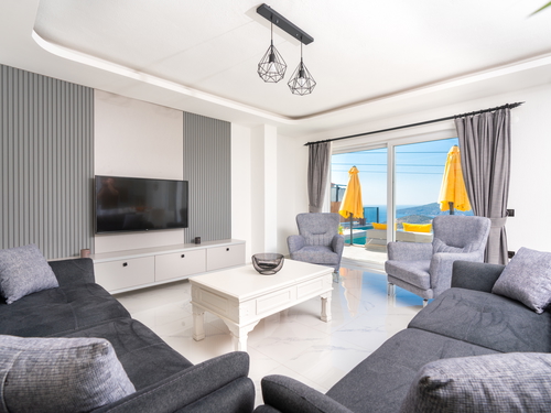  gece  -  Kasım
  | Kalkan Kızıltaş’ta Jakuzili, Deniz Manzaralı Lüks Villa | Villa Badem 6 Kişilik Kiralık Tatil Evi