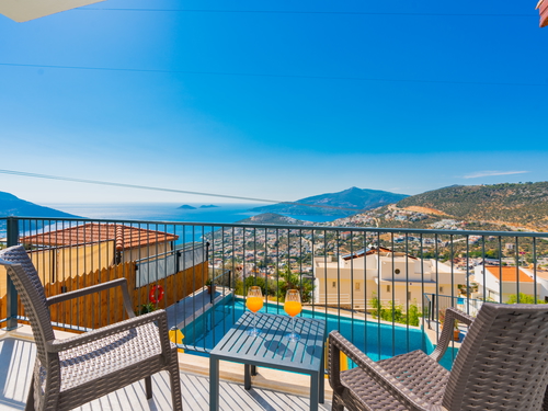 gece - Kasım
| Kalkan Kızıltaş’ta Jakuzili, Deniz Manzaralı Lüks Villa | Villa Badem 6 Kişilik Kiralık Tatil Evi