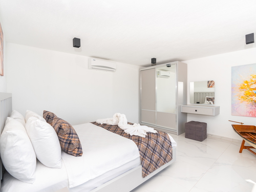  gece  -  Kasım
  | Kalkan Kızıltaş’ta Jakuzili, Deniz Manzaralı Lüks Villa | Villa Badem 6 Kişilik Kiralık Tatil Evi