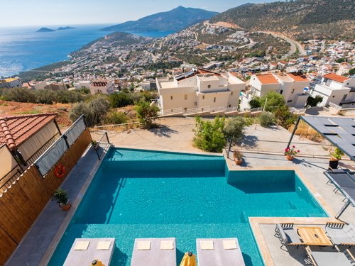  gece  -  Kasım
  | Kalkan Kızıltaş’ta Jakuzili, Deniz Manzaralı Lüks Villa | Villa Badem 6 Kişilik Kiralık Tatil Evi