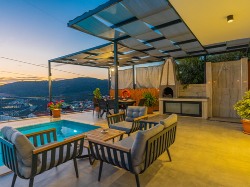  gece  -  Kasım
  | Kalkan Kızıltaş’ta Jakuzili, Deniz Manzaralı Lüks Villa | Villa Badem 6 Kişilik Kiralık Tatil Evi