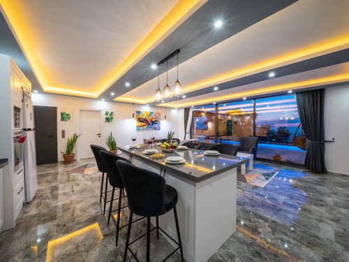  gece  -  Kasım
  | Kalkan Kördere'de Romantik Balayı ve Aile Villası: Doğa ve Deniz Manzaralı Özel Havuzlu Lüks Kaçamak