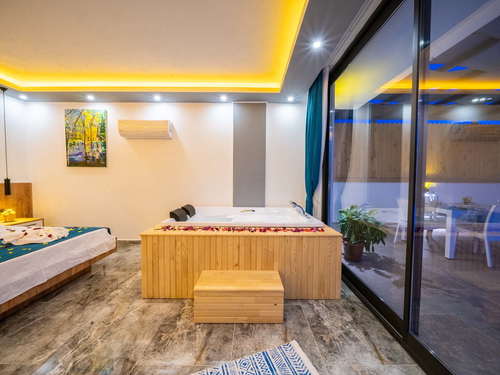  gece  -  Kasım
  | Kalkan Kördere'de Romantik Balayı ve Aile Villası: Doğa ve Deniz Manzaralı Özel Havuzlu Lüks Kaçamak