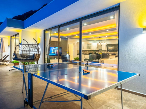  gece  -  Kasım
  | Kalkan Kördere'de Romantik Balayı ve Aile Villası: Doğa ve Deniz Manzaralı Özel Havuzlu Lüks Kaçamak