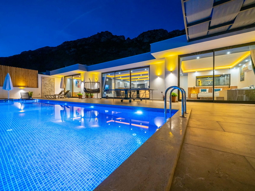  gece  -  Kasım
  | Kalkan Kördere'de Romantik Balayı ve Aile Villası: Doğa ve Deniz Manzaralı Özel Havuzlu Lüks Kaçamak