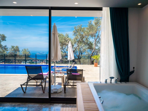  gece  -  Kasım
  | Kalkan Kördere'de Romantik Balayı ve Aile Villası: Doğa ve Deniz Manzaralı Özel Havuzlu Lüks Kaçamak