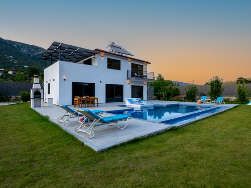 gece  -  Kasım
  | Kalkan Hacıoğlan Villa Kiralama: Muhafazakar, Jakuzili, Özel Havuzlu, 4 Kişilik