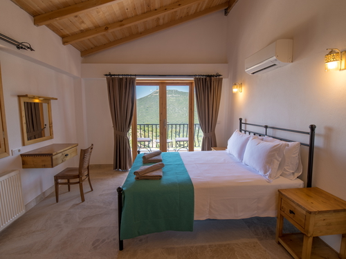  gece  -  Kasım
  | Kalkan Sarıbelen Villa Kiralama: Isıtmalı, Korunaklı Havuzlu, Doğa İçinde, 6 Kişilik
