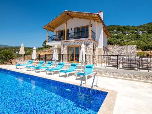  gece  -  Kasım
  | Kalkan Sarıbelen Villa Kiralama: Isıtmalı, Korunaklı Havuzlu, Doğa İçinde, 6 Kişilik