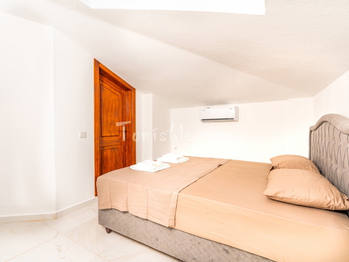 gece - Kasım
| Kalkan Bezirgan’da Isıtmalı Havuzlu, Saunalı Lüks Kiralık Villa