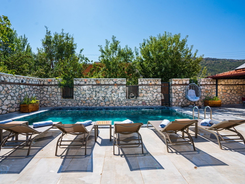 gece - Kasım
| Kalkan Bezirgan’da Isıtmalı Havuzlu, Saunalı Lüks Kiralık Villa