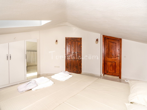 gece - Kasım
| Kalkan Bezirgan’da Isıtmalı Havuzlu, Saunalı Lüks Kiralık Villa