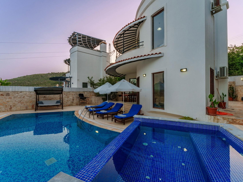  gece  -  Kasım
  | Kalkan Akbel'de Deniz Manzaralı Korunaklı Özel Havuzlu Villa