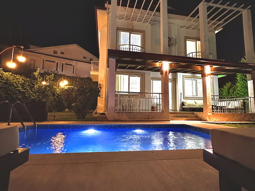 gece  -  Kasım
  | Fethiye Ovacık’ta 4 Kişilik Villa, Özel Havuz ve Jakuzi ile Romantik Tatil