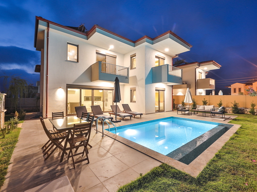 gece - Kasım
| Kaş Çukurbağ'da Modern, Korunaklı 6 Kişilik Lüks Villa