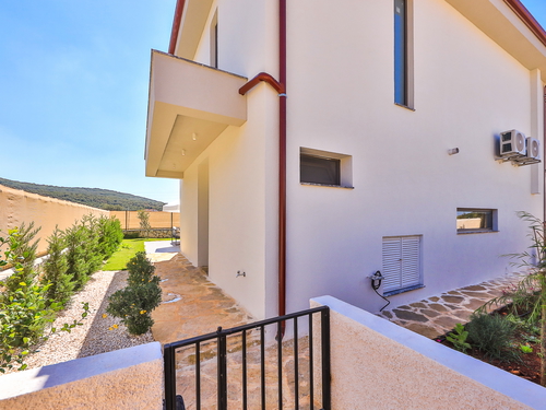 gece - Kasım
| Kaş Çukurbağ'da Modern, Korunaklı 6 Kişilik Lüks Villa