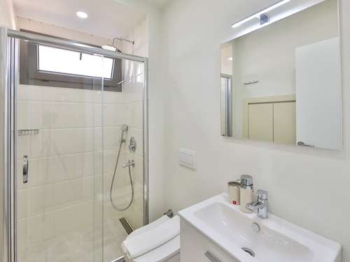 gece - Kasım
| Kaş Çukurbağ'da Modern, Korunaklı 6 Kişilik Lüks Villa