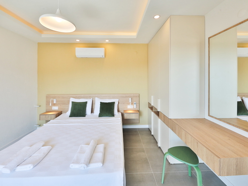  gece  -  Kasım
  | Kaş Çukurbağ'da Modern, Korunaklı 6 Kişilik Lüks Villa