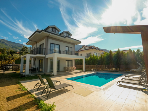  gece  -  Kasım
  | Fethiye Ölüdeniz Ovacık’ta 8 Kişilik Özel Havuzlu Lüks Villa Tatili