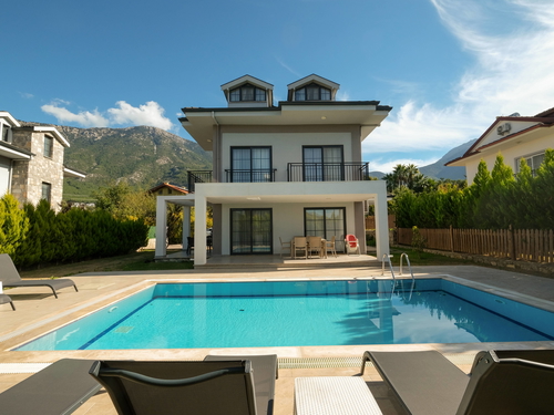  gece  -  Kasım
  | Fethiye Ölüdeniz Ovacık’ta 8 Kişilik Özel Havuzlu Lüks Villa Tatili