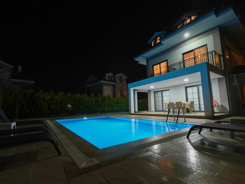gece - Kasım
| Fethiye Ölüdeniz Ovacık’ta 8 Kişilik Özel Havuzlu Lüks Villa Tatili