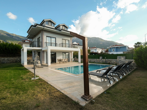  gece  -  Kasım
  | Ölüdeniz Ovacık’ta 8 Kişilik Özel Havuzlu Lüks Villa Tatili