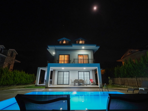 gece  -  Kasım
  | Ölüdeniz Ovacık’ta 8 Kişilik Özel Havuzlu Lüks Villa Tatili