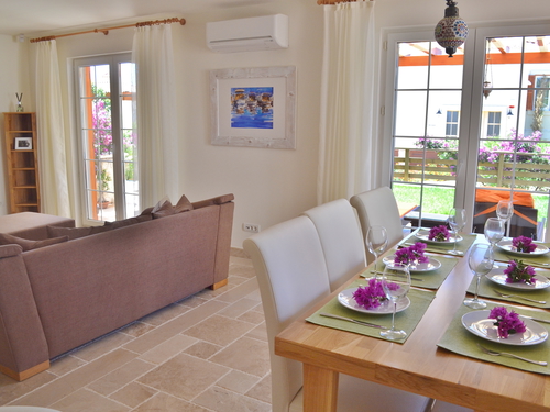  gece  -  Kasım
  | Kalkan İncebel Deniz Manzaralı Lüks Villa (6 Kişilik, Site Olanaklarıyla)
