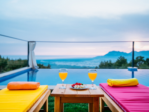  gece  -  Kasım
  | Kalkan Üzümlü Balayı Villası (2 Kişilik, Muhafazakar, Isıtmalı Kapalı Havuz)