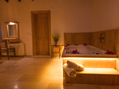  gece  -  Kasım
  | Kalkan Sarıbelen Isıtmalı Havuzlu Villa (6 Kişilik, Doğa İçinde)