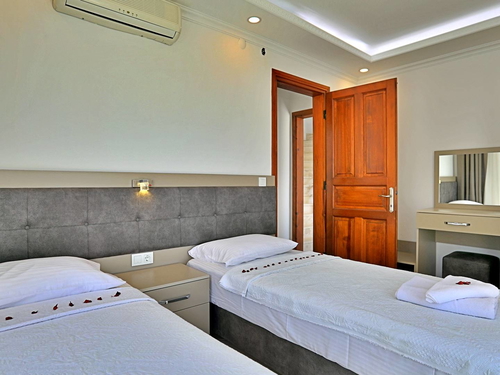  gece  -  Kasım
  | Kalkan Merkez Deniz Manzaralı Villa: 6 Kişilik, Özel Havuzlu