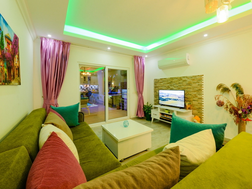  gece  -  Kasım
  | Kalkan Üzümlü Muhafazakar Villa (2 Kişilik, Özel Havuzlu, Jakuzili)