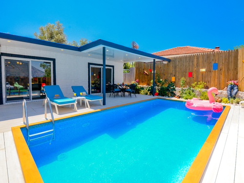 gece - Kasım
| Kalkan Üzümlü Muhafazakar Villa (2 Kişilik, Özel Havuzlu, Jakuzili)
